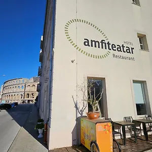 Hotel Amfiteatar ***