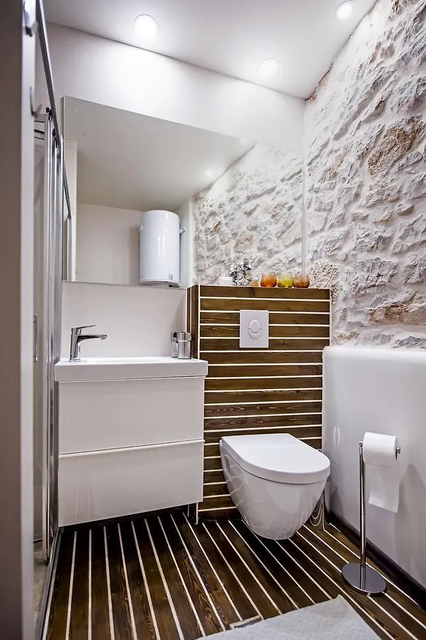 Luna Rooms And Studios Rovinj 4*,  Kroatien